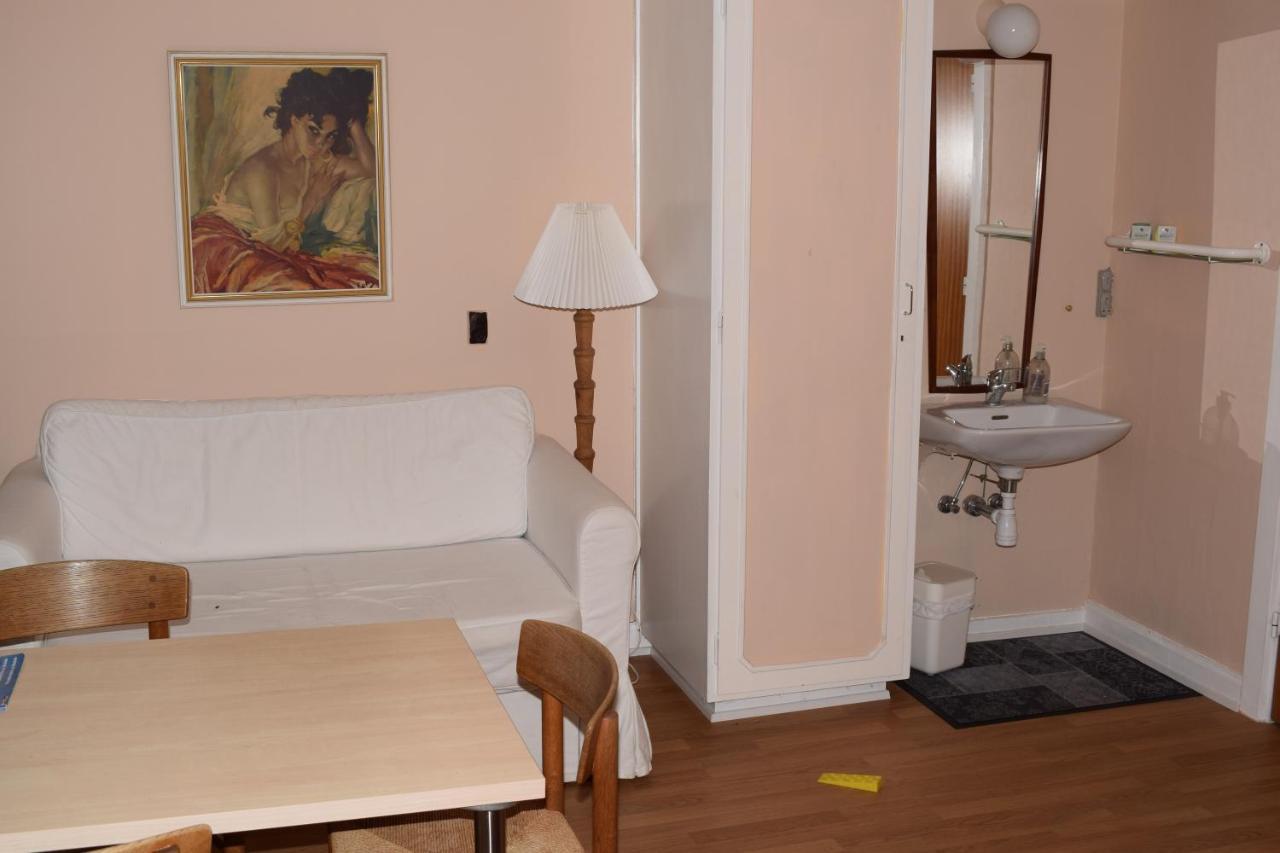 Nygammelso Bed & Breakfast Stege Bagian luar foto